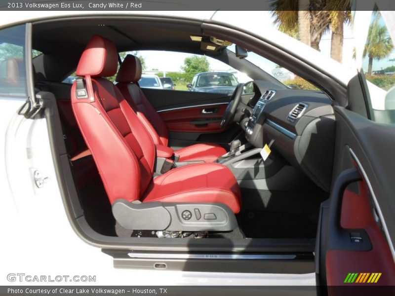  2013 Eos Lux Red Interior