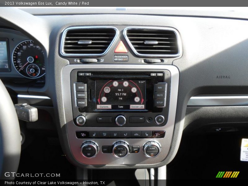 Candy White / Red 2013 Volkswagen Eos Lux