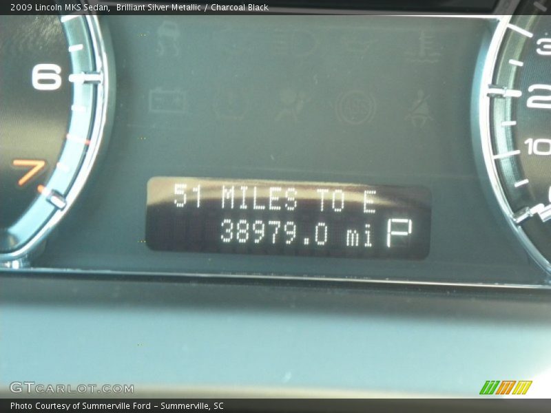 Brilliant Silver Metallic / Charcoal Black 2009 Lincoln MKS Sedan