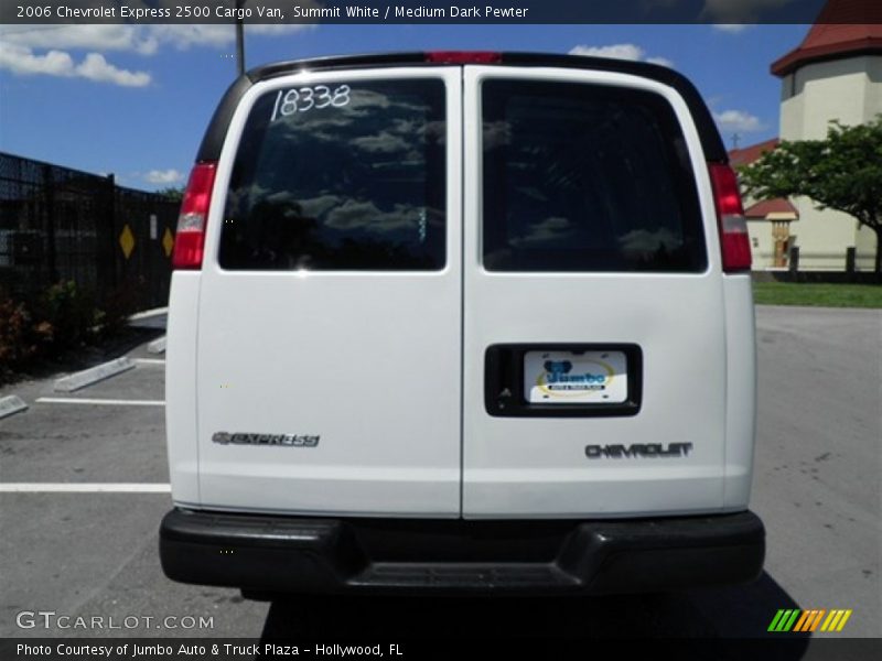 Summit White / Medium Dark Pewter 2006 Chevrolet Express 2500 Cargo Van