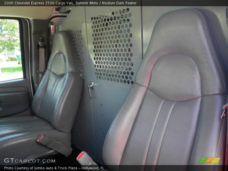 Summit White / Medium Dark Pewter 2006 Chevrolet Express 2500 Cargo Van