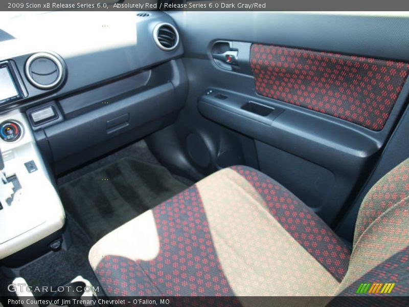  2009 xB Release Series 6.0 Release Series 6.0 Dark Gray/Red Interior