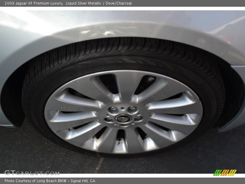 Liquid Silver Metallic / Dove/Charcoal 2009 Jaguar XF Premium Luxury