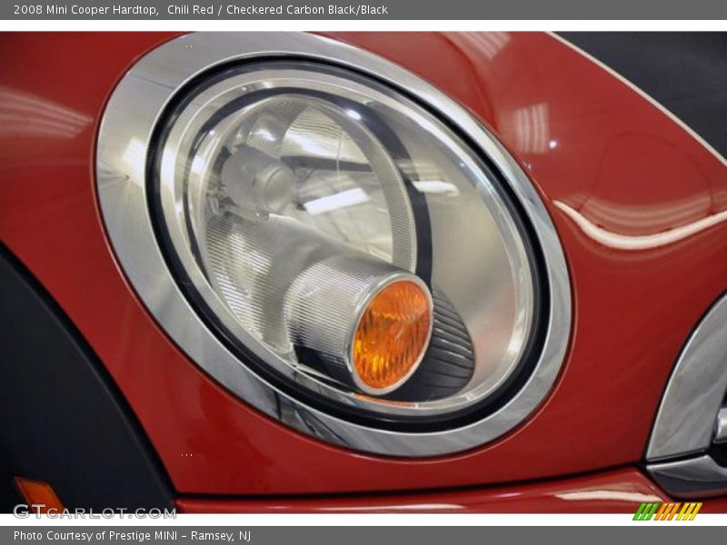 Chili Red / Checkered Carbon Black/Black 2008 Mini Cooper Hardtop