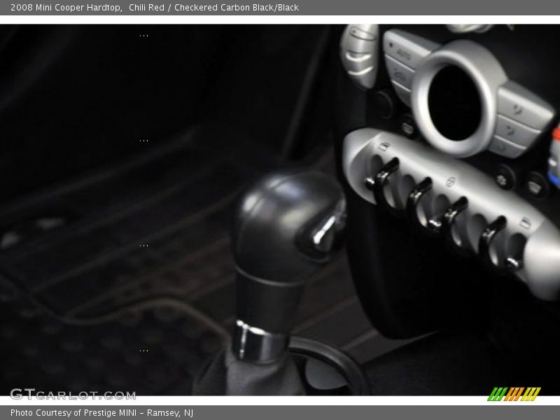 Chili Red / Checkered Carbon Black/Black 2008 Mini Cooper Hardtop