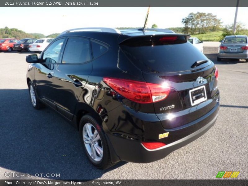 Ash Black / Taupe 2013 Hyundai Tucson GLS AWD