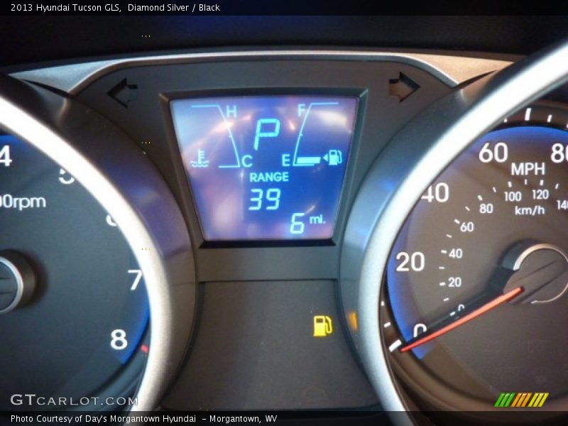 Diamond Silver / Black 2013 Hyundai Tucson GLS