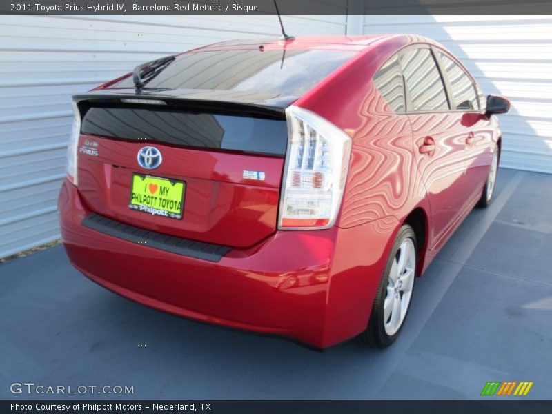 Barcelona Red Metallic / Bisque 2011 Toyota Prius Hybrid IV