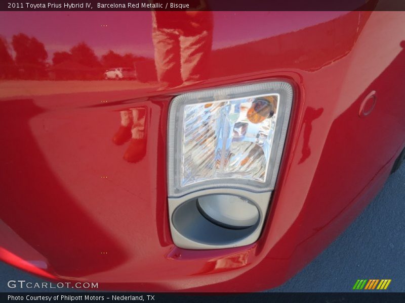 Barcelona Red Metallic / Bisque 2011 Toyota Prius Hybrid IV