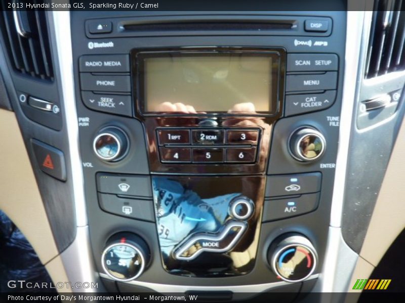 Sparkling Ruby / Camel 2013 Hyundai Sonata GLS