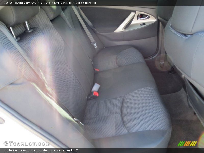 Classic Silver Metallic / Dark Charcoal 2010 Toyota Camry SE