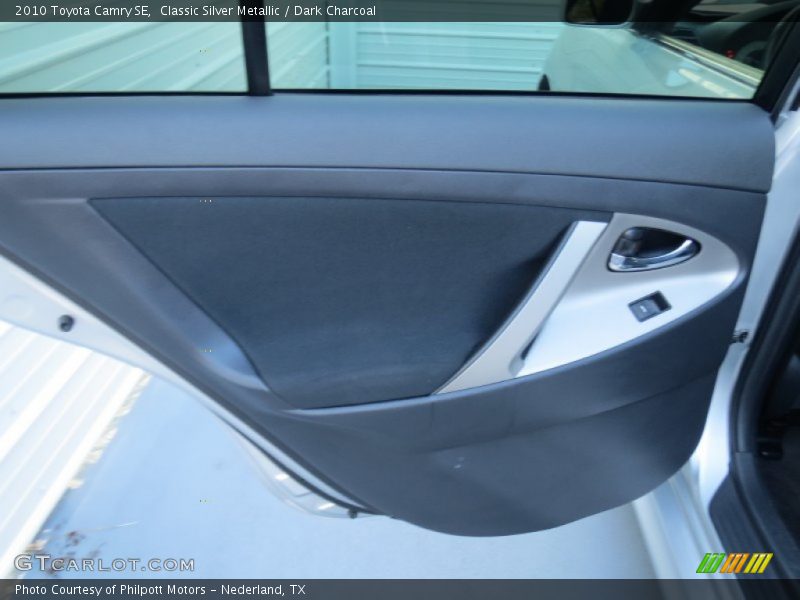 Classic Silver Metallic / Dark Charcoal 2010 Toyota Camry SE