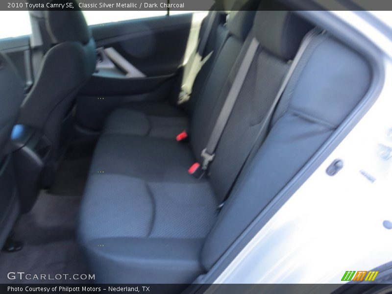 Classic Silver Metallic / Dark Charcoal 2010 Toyota Camry SE