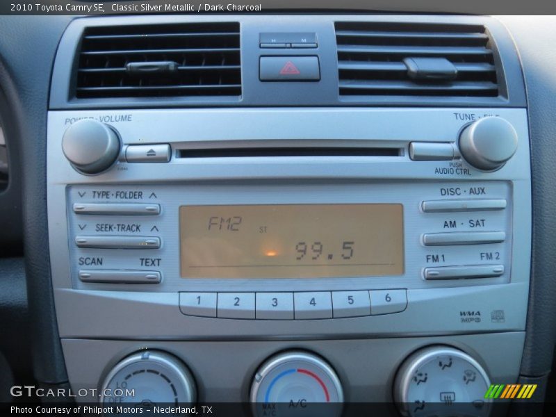 Classic Silver Metallic / Dark Charcoal 2010 Toyota Camry SE