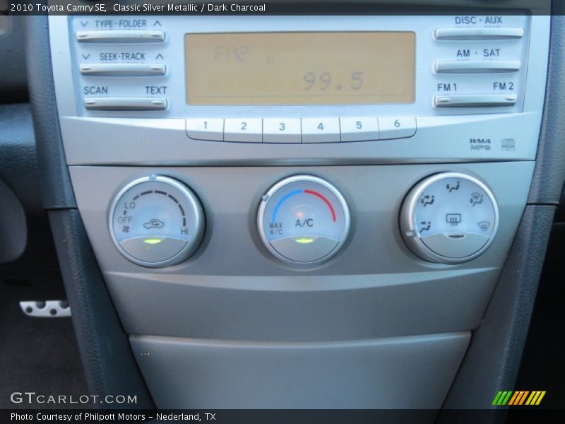 Classic Silver Metallic / Dark Charcoal 2010 Toyota Camry SE