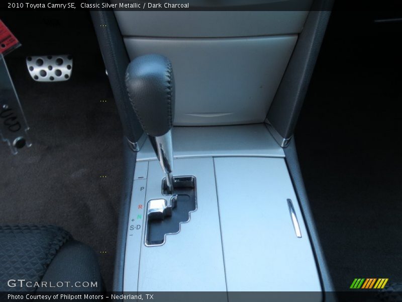 Classic Silver Metallic / Dark Charcoal 2010 Toyota Camry SE