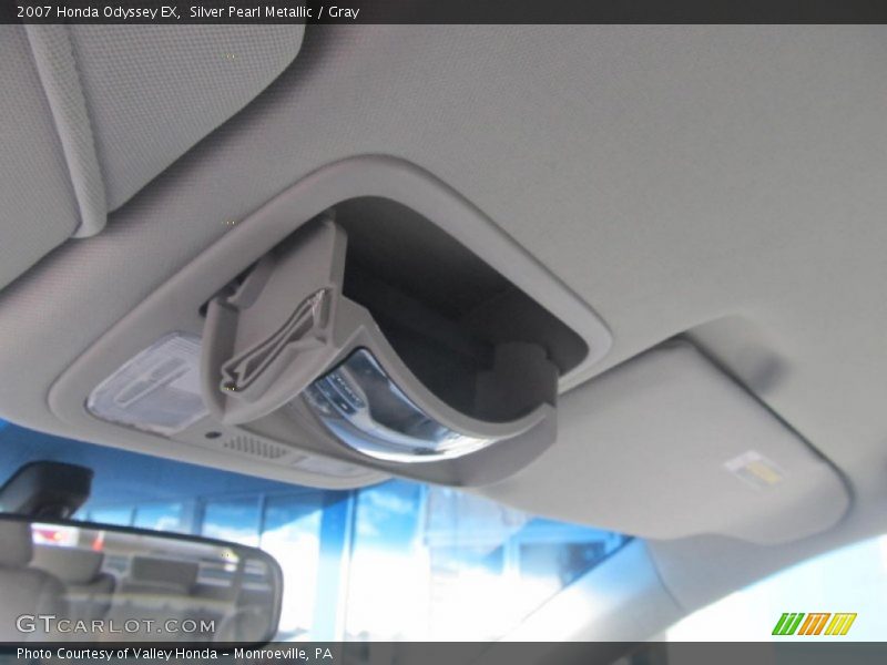 Silver Pearl Metallic / Gray 2007 Honda Odyssey EX