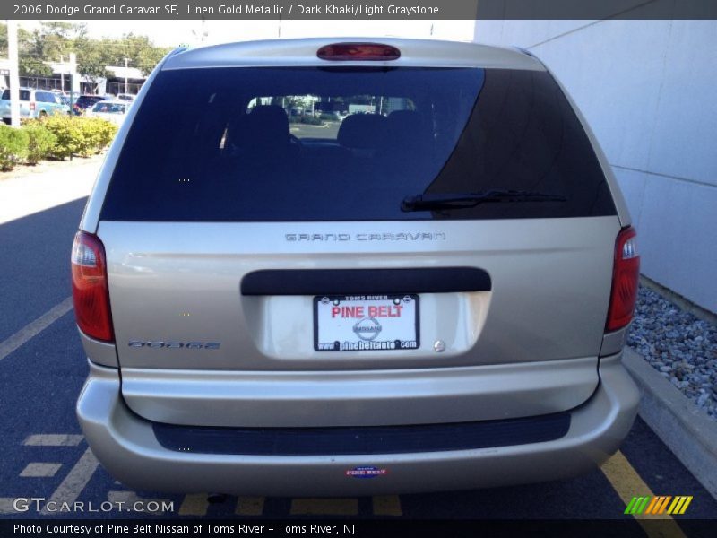 Linen Gold Metallic / Dark Khaki/Light Graystone 2006 Dodge Grand Caravan SE