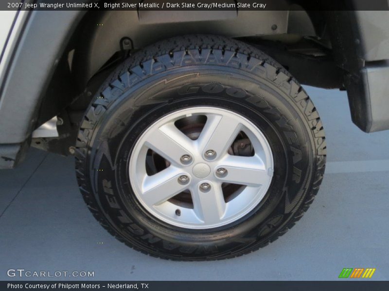 Bright Silver Metallic / Dark Slate Gray/Medium Slate Gray 2007 Jeep Wrangler Unlimited X