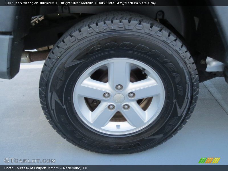 Bright Silver Metallic / Dark Slate Gray/Medium Slate Gray 2007 Jeep Wrangler Unlimited X