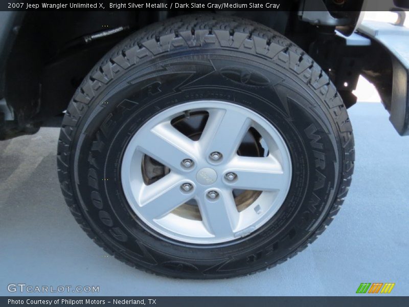 Bright Silver Metallic / Dark Slate Gray/Medium Slate Gray 2007 Jeep Wrangler Unlimited X