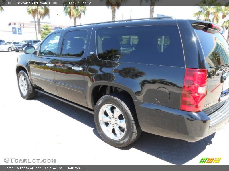 Black / Ebony 2007 Chevrolet Suburban 1500 LTZ