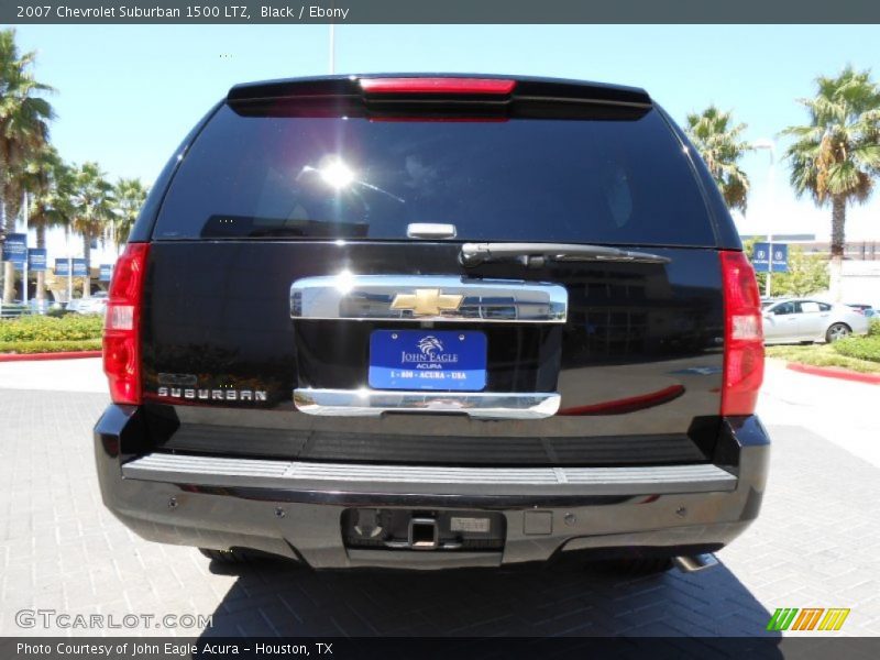 Black / Ebony 2007 Chevrolet Suburban 1500 LTZ