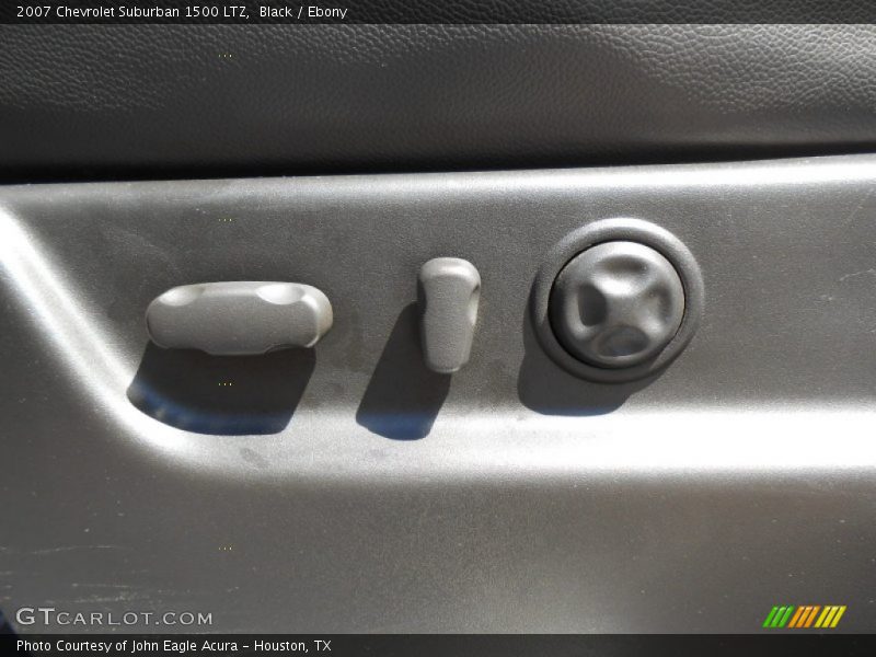 Black / Ebony 2007 Chevrolet Suburban 1500 LTZ