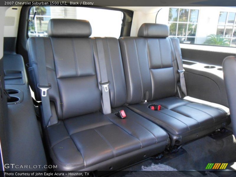 Black / Ebony 2007 Chevrolet Suburban 1500 LTZ