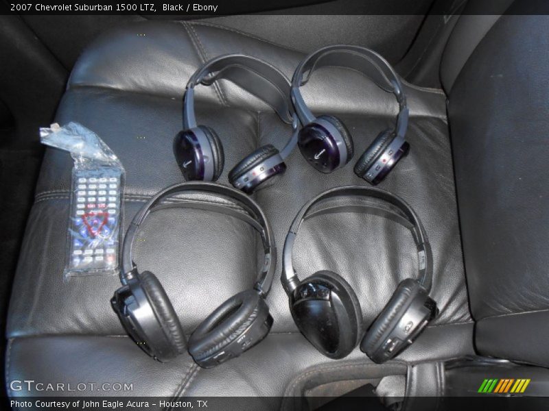 Black / Ebony 2007 Chevrolet Suburban 1500 LTZ