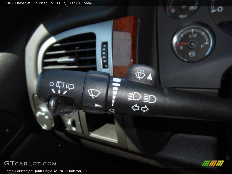 Black / Ebony 2007 Chevrolet Suburban 1500 LTZ