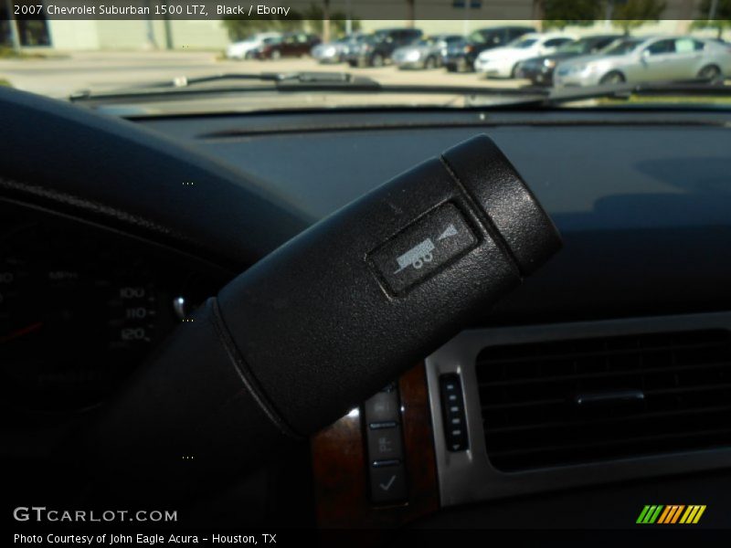 Black / Ebony 2007 Chevrolet Suburban 1500 LTZ