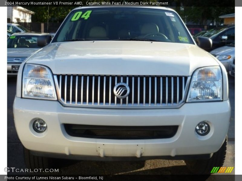 Ceramic White Pearl / Medium Dark Parchment 2004 Mercury Mountaineer V8 Premier AWD