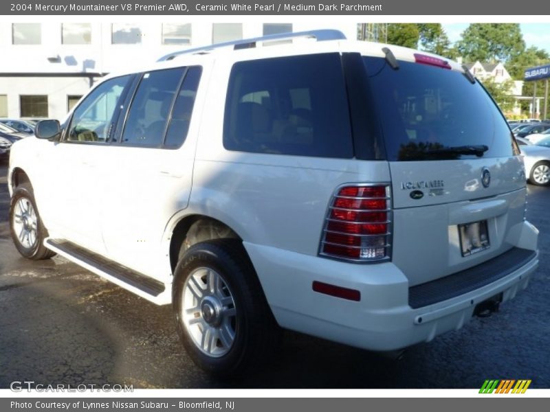 Ceramic White Pearl / Medium Dark Parchment 2004 Mercury Mountaineer V8 Premier AWD