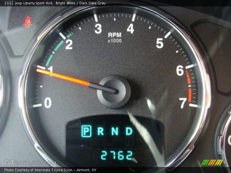 Bright White / Dark Slate Gray 2012 Jeep Liberty Sport 4x4