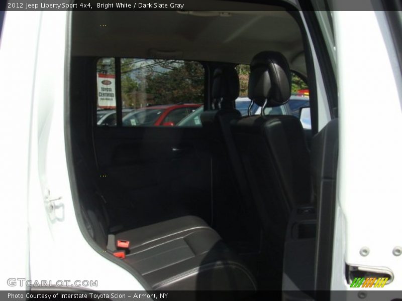 Bright White / Dark Slate Gray 2012 Jeep Liberty Sport 4x4