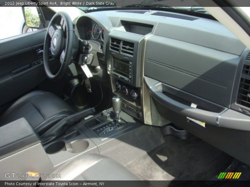 Bright White / Dark Slate Gray 2012 Jeep Liberty Sport 4x4