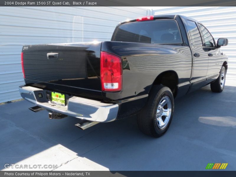 Black / Taupe 2004 Dodge Ram 1500 ST Quad Cab