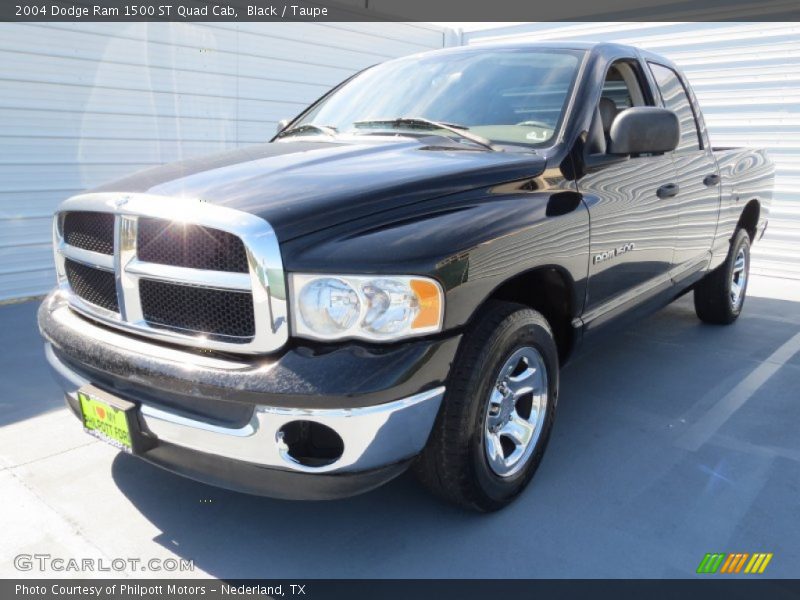 Black / Taupe 2004 Dodge Ram 1500 ST Quad Cab