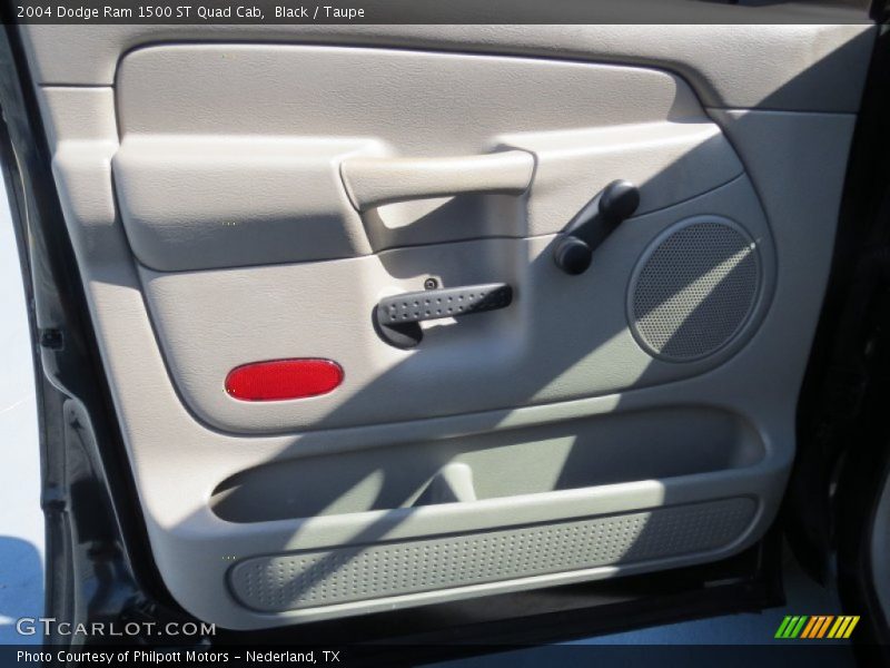 Black / Taupe 2004 Dodge Ram 1500 ST Quad Cab