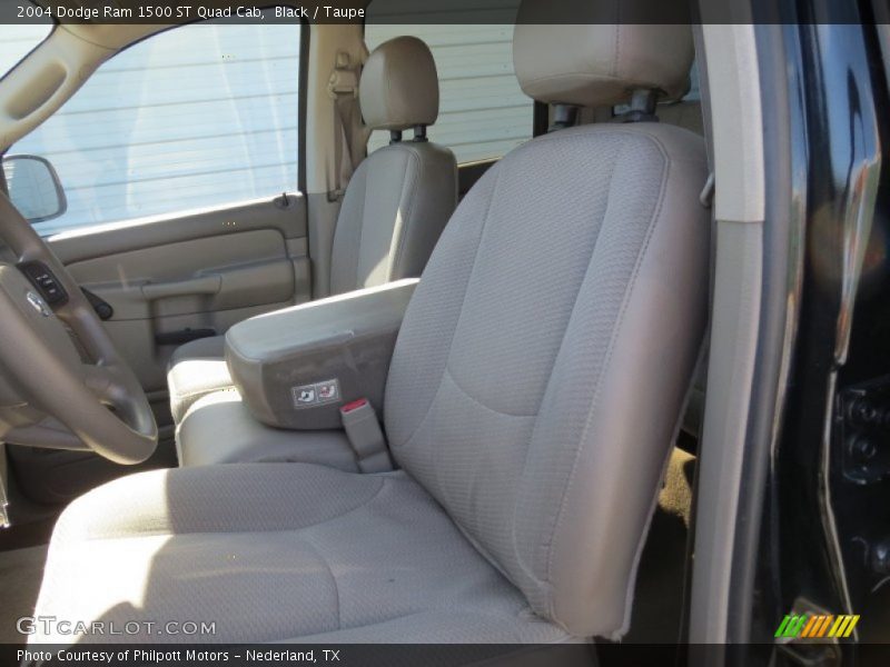 Black / Taupe 2004 Dodge Ram 1500 ST Quad Cab