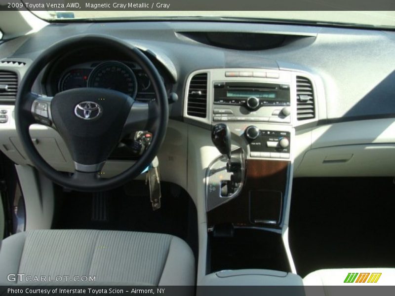Magnetic Gray Metallic / Gray 2009 Toyota Venza AWD
