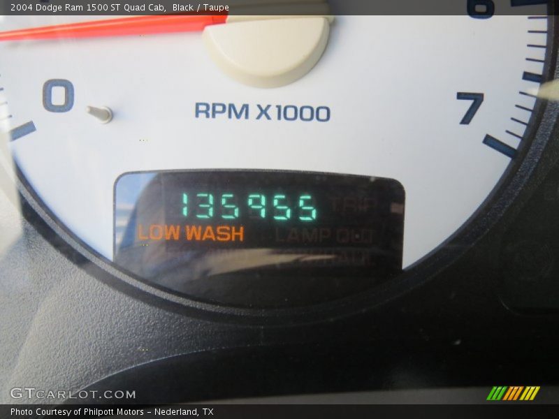 Black / Taupe 2004 Dodge Ram 1500 ST Quad Cab