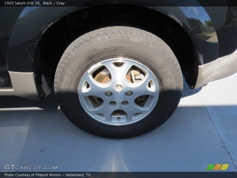 Black / Gray 2003 Saturn VUE V6