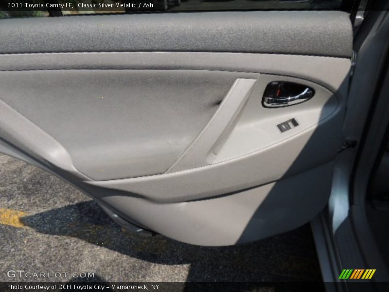 Classic Silver Metallic / Ash 2011 Toyota Camry LE