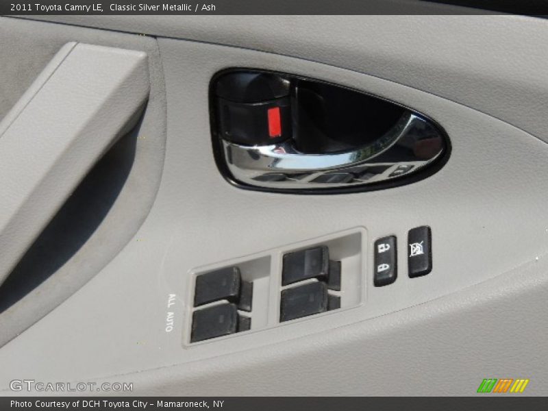 Classic Silver Metallic / Ash 2011 Toyota Camry LE