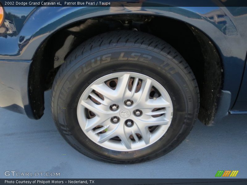 Patriot Blue Pearl / Taupe 2002 Dodge Grand Caravan eL