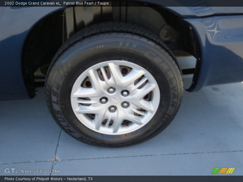 Patriot Blue Pearl / Taupe 2002 Dodge Grand Caravan eL