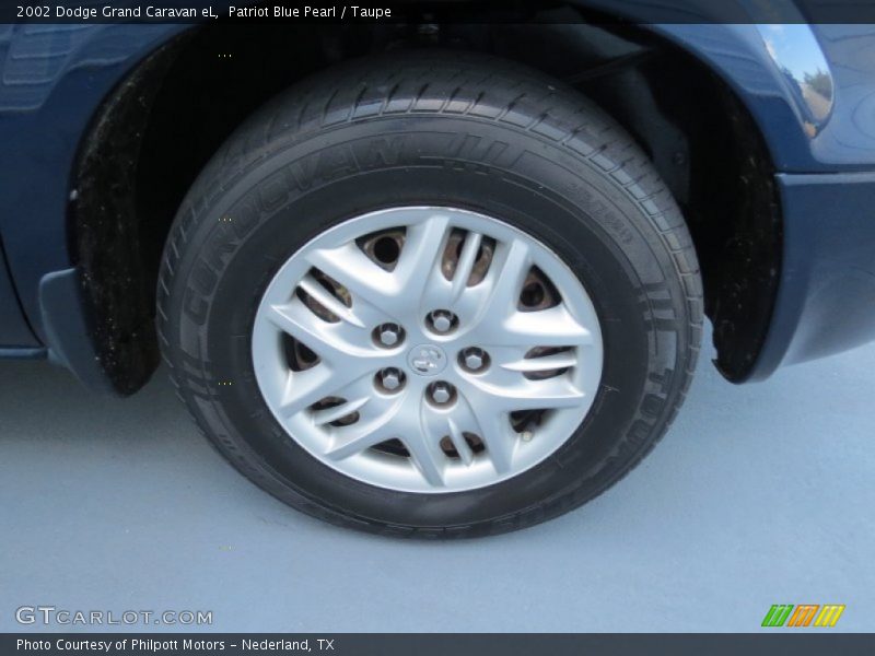 Patriot Blue Pearl / Taupe 2002 Dodge Grand Caravan eL