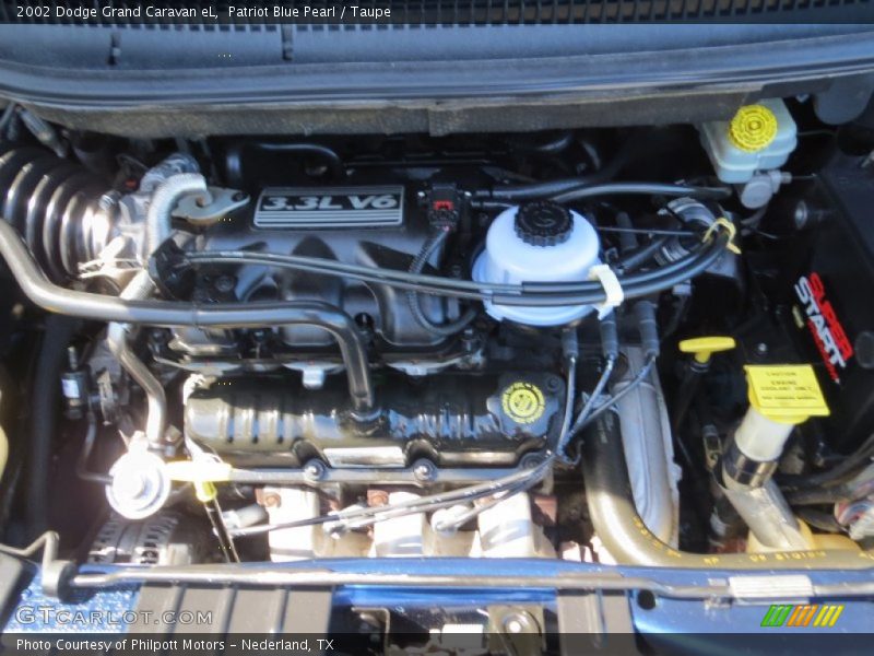 Patriot Blue Pearl / Taupe 2002 Dodge Grand Caravan eL